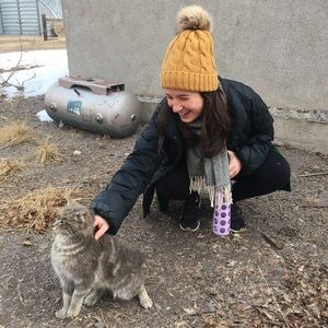 Meet your Posher, Emily